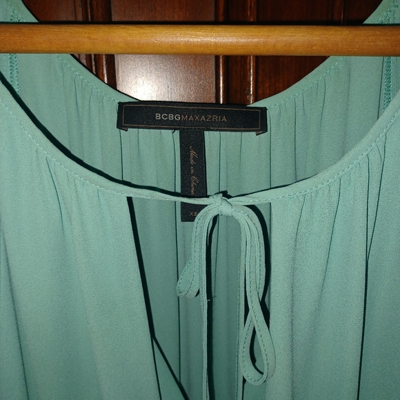 BCBG Max Mint Green Pleated dress - Picture 4 of 5